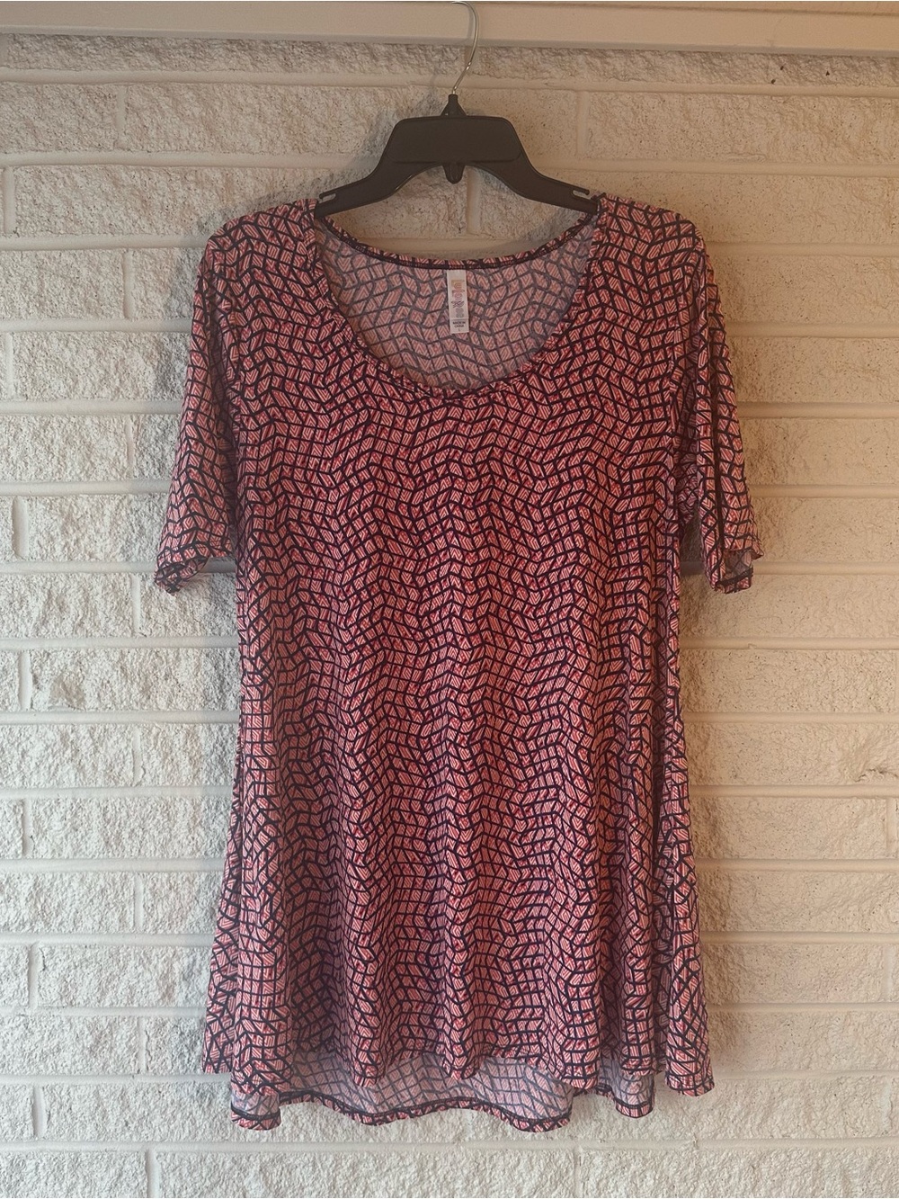 LuLaRoe Pink Patterned Tunic Top Size L